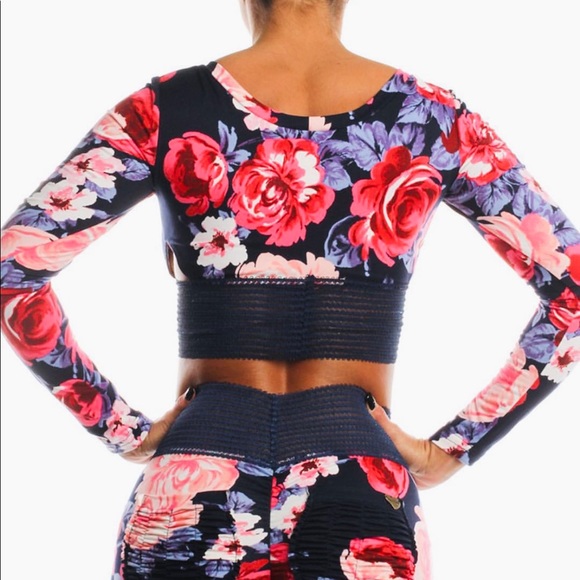 NWT Cute Booty Lounge Crop Top - Picture 5 of 10